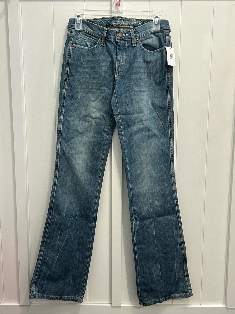 Jordache Men's Bootcut Jeans in Medium Blue Wash
